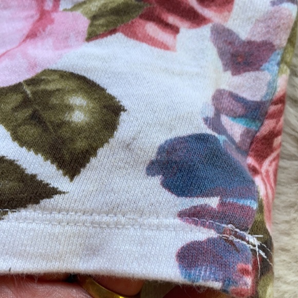 Posh Peanut | Hydrangea Rose Print Joggers | 6T - Picture 9 of 13